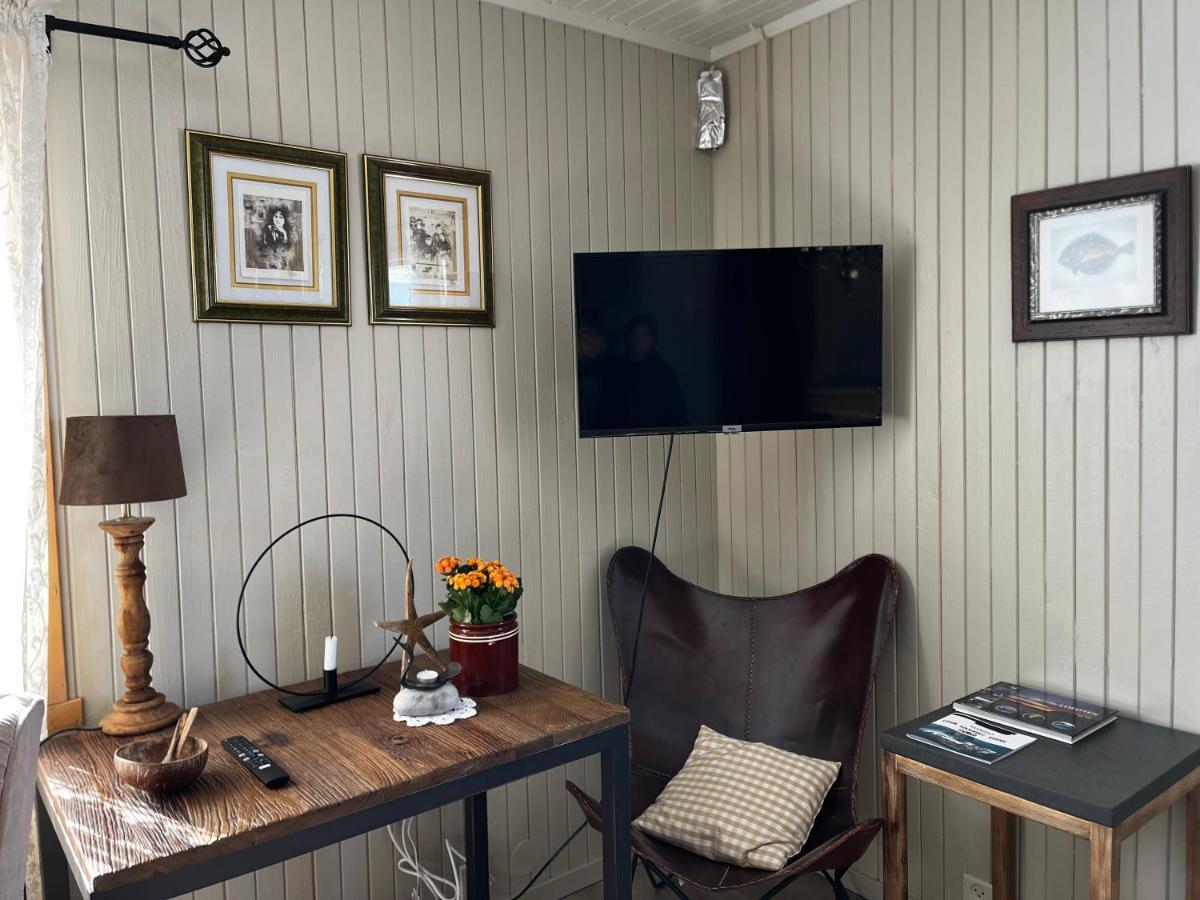 Anitas Living Rooms - Easy & Cosy Reine Luaran gambar
